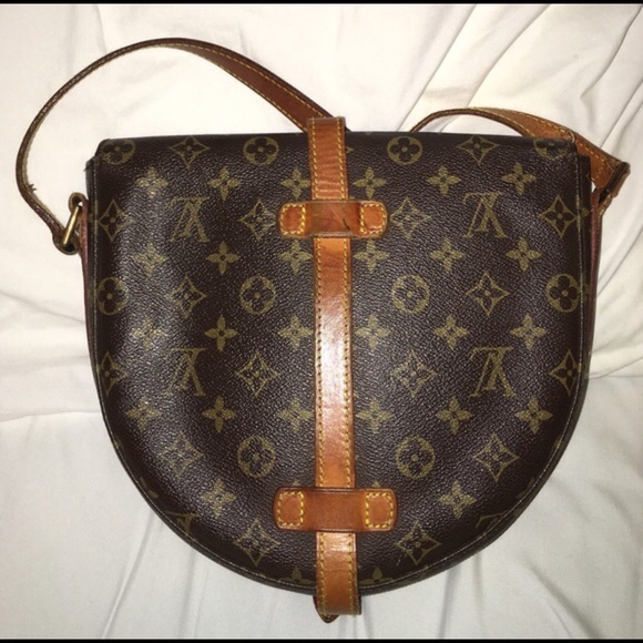Vintage Louis Vuitton Cross Body Bag - Picture 2 of 10